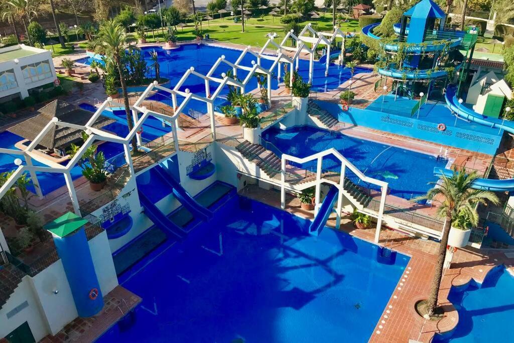 G&G Benalbeach Mediterranean Terrace เบนัลมาเดนา ภายนอก รูปภาพ
